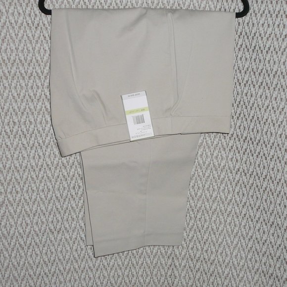 NWT Sag Harbor Capri Crop Pants 4-way Stretch Size 18W Pull-On Slimming - Picture 9 of 10